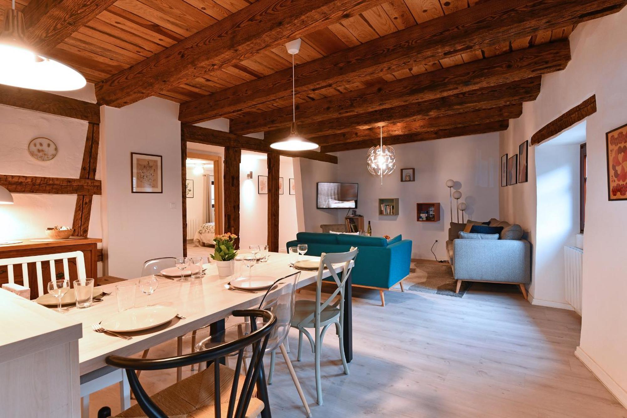 Grand Gite Dans Maison Alsacienne Historique Gueberschwihr Bagian luar foto